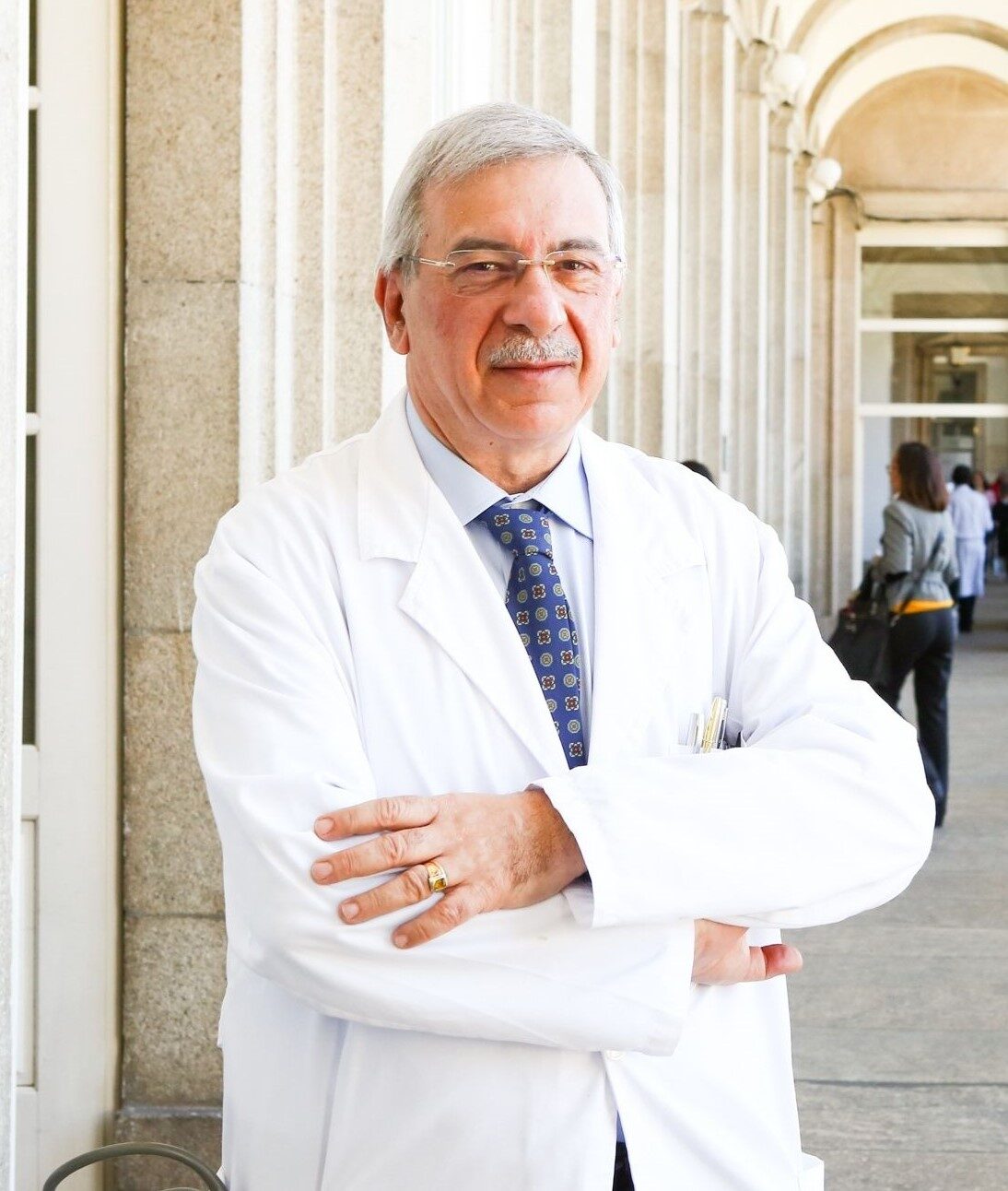 Dr João Araujo Correia